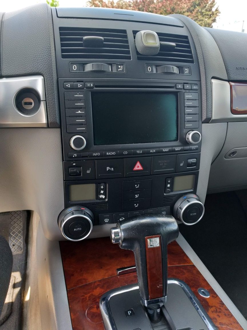 Sprzedam VW touareg 2,5 tdi