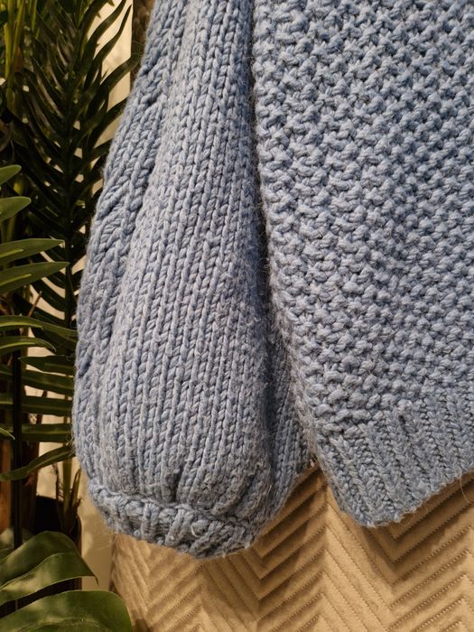 Sweter damski H&M L / 40 niebieski ażurowy splot 25% wełna, 10% alpaka