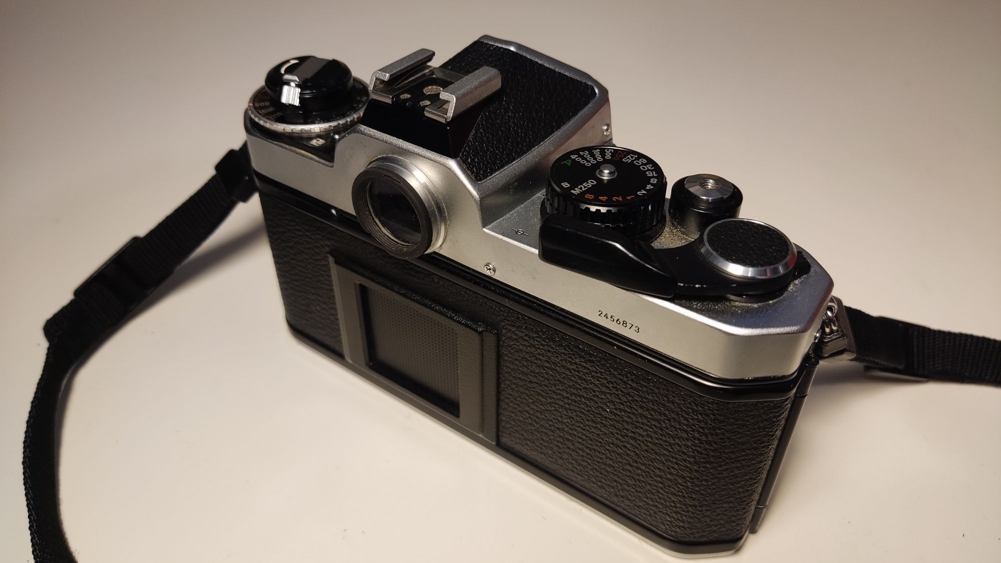Nikon FE2 em muito bom estado