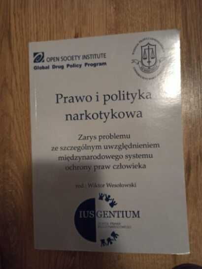 Zestaw książek o tematyce związanej z psychiatrią