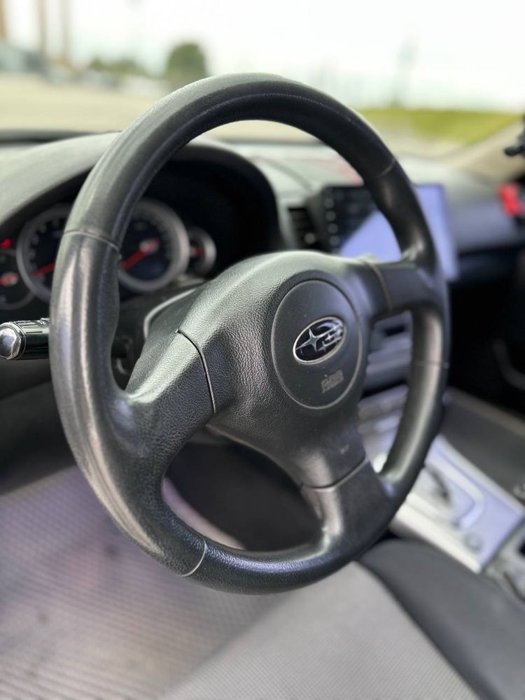 Subaru Legacy бенз/газ4/ автомат! Полный привод!