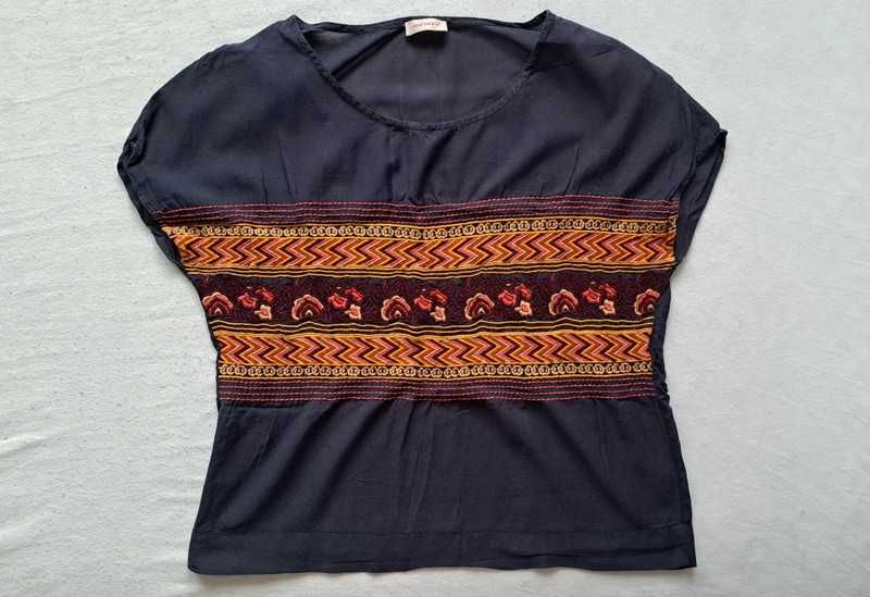 śliczna granatowa bluzka koszulka bluzeczka haftowana z haftem Orsay M