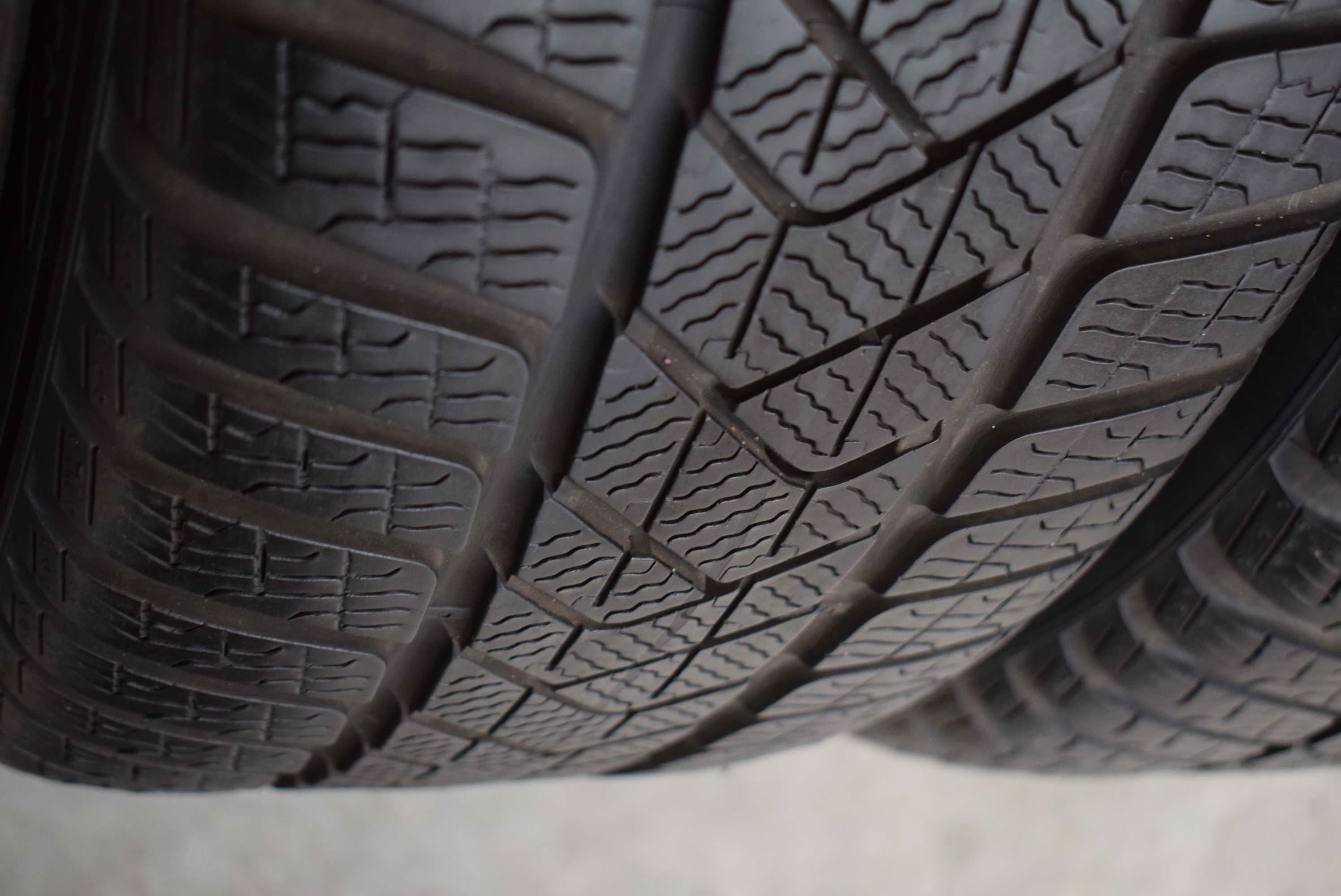 Mercedes C W206 T206 nowy A w177 CLA B w246 night zima pirelli MO amg