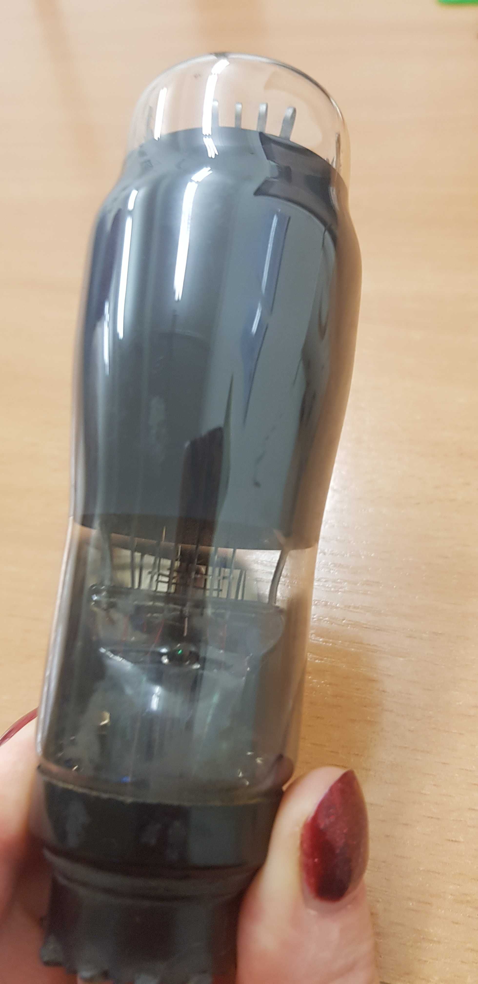 Lampa elektronowa Ad-1