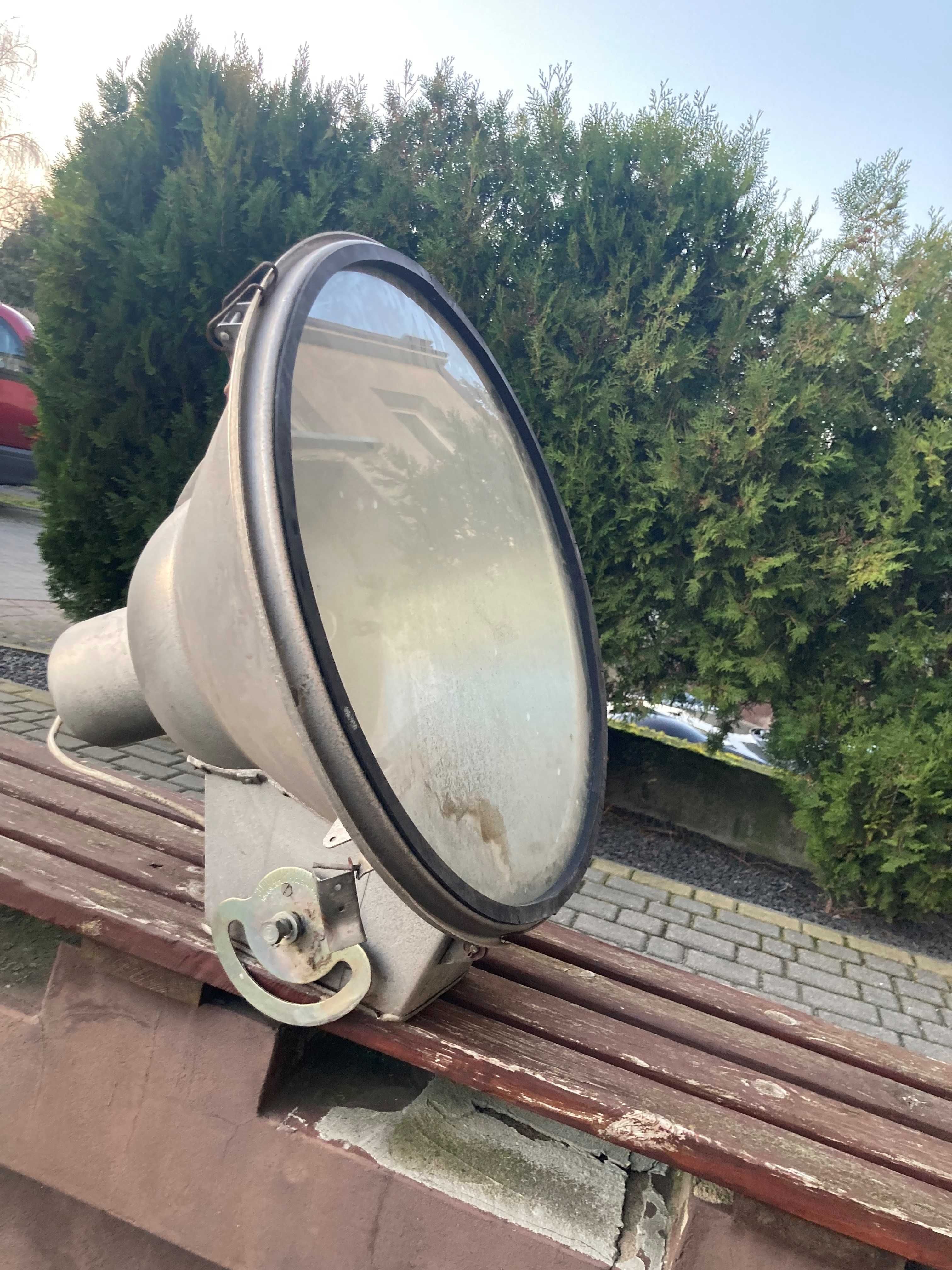 Stare lampy w stylu Vintage. Uzupełnienie do aranżacji totalnej !