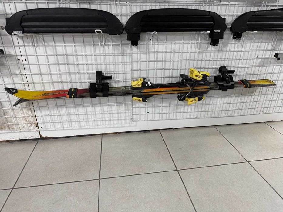 Thule лижні кріплення Snowpro Snowpack Deluxe Xtender Skiclick вживані