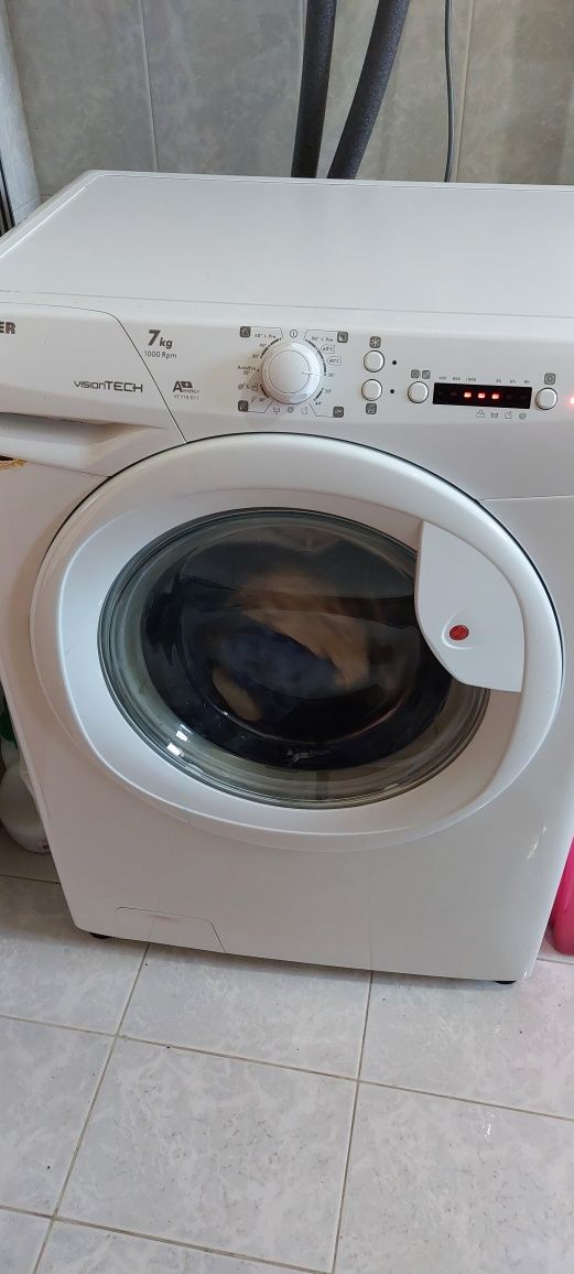 Maquina de lavar roupa