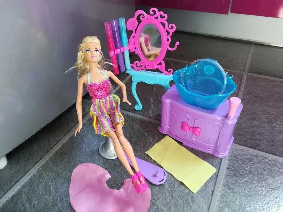 Oryginalne lalki Barbie plus akcesoria