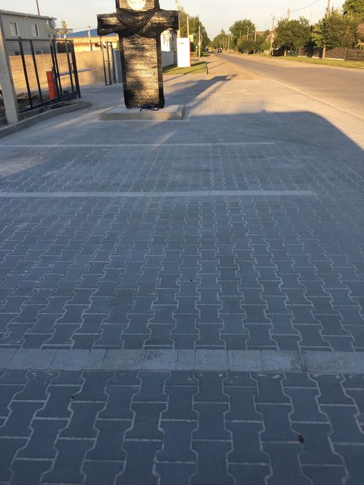 Встановленя бруківки