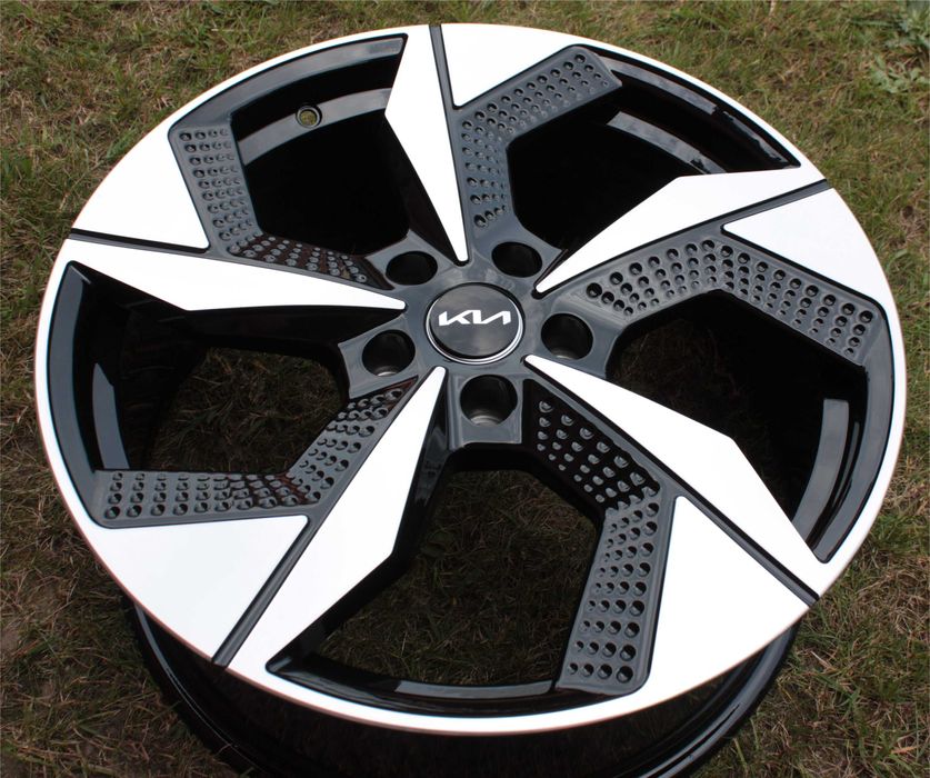 nowe alufelgi felgi 19 5x114,3 et50 67.1 Kia Hyundai Tuscon Santa Fe