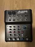 Mesa de mistura de som Alesis Multimix 4 USB FX