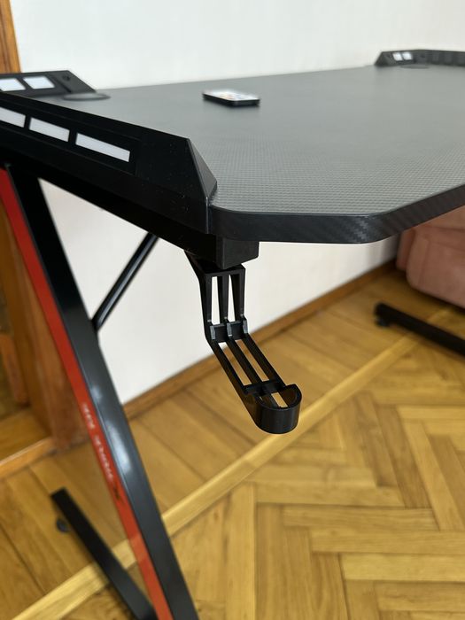 Комп'ютерний стіл Xtrike ME DK-05 Gaming Desk RGB Llight Black (DK-05)