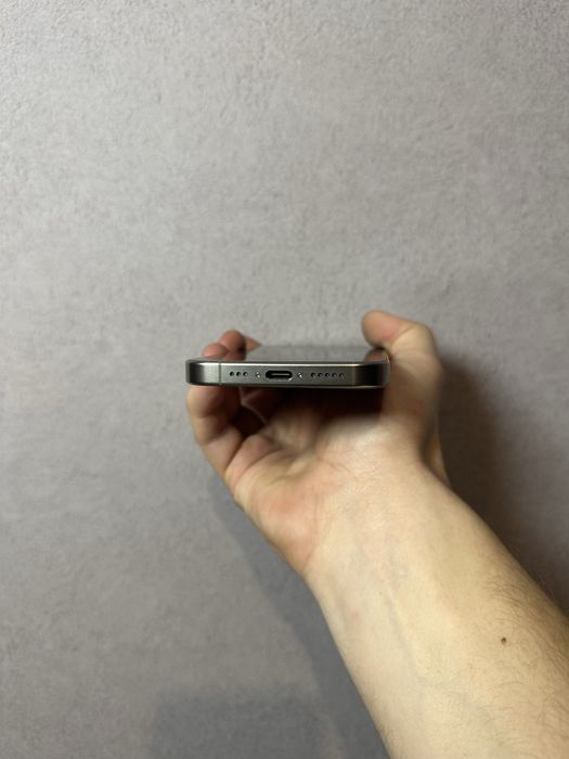 iPhone 15 Pro 256 gb neverlock