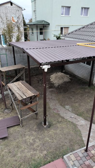Навесы для авто любой сложности, из металла поликарбоната дерева забор