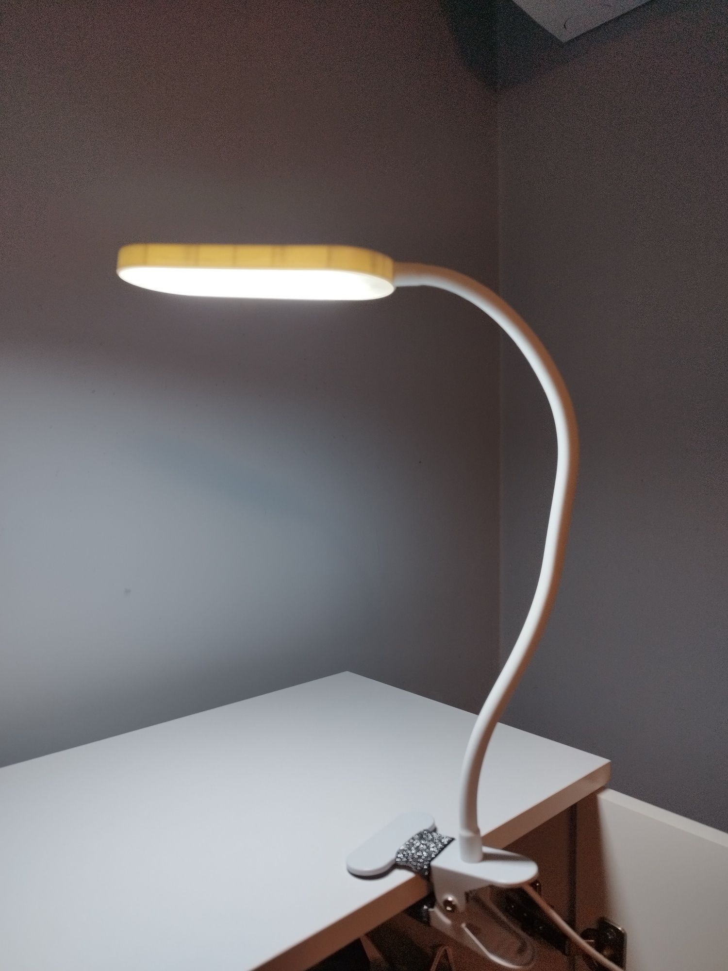 Lampka biuro LED na usb