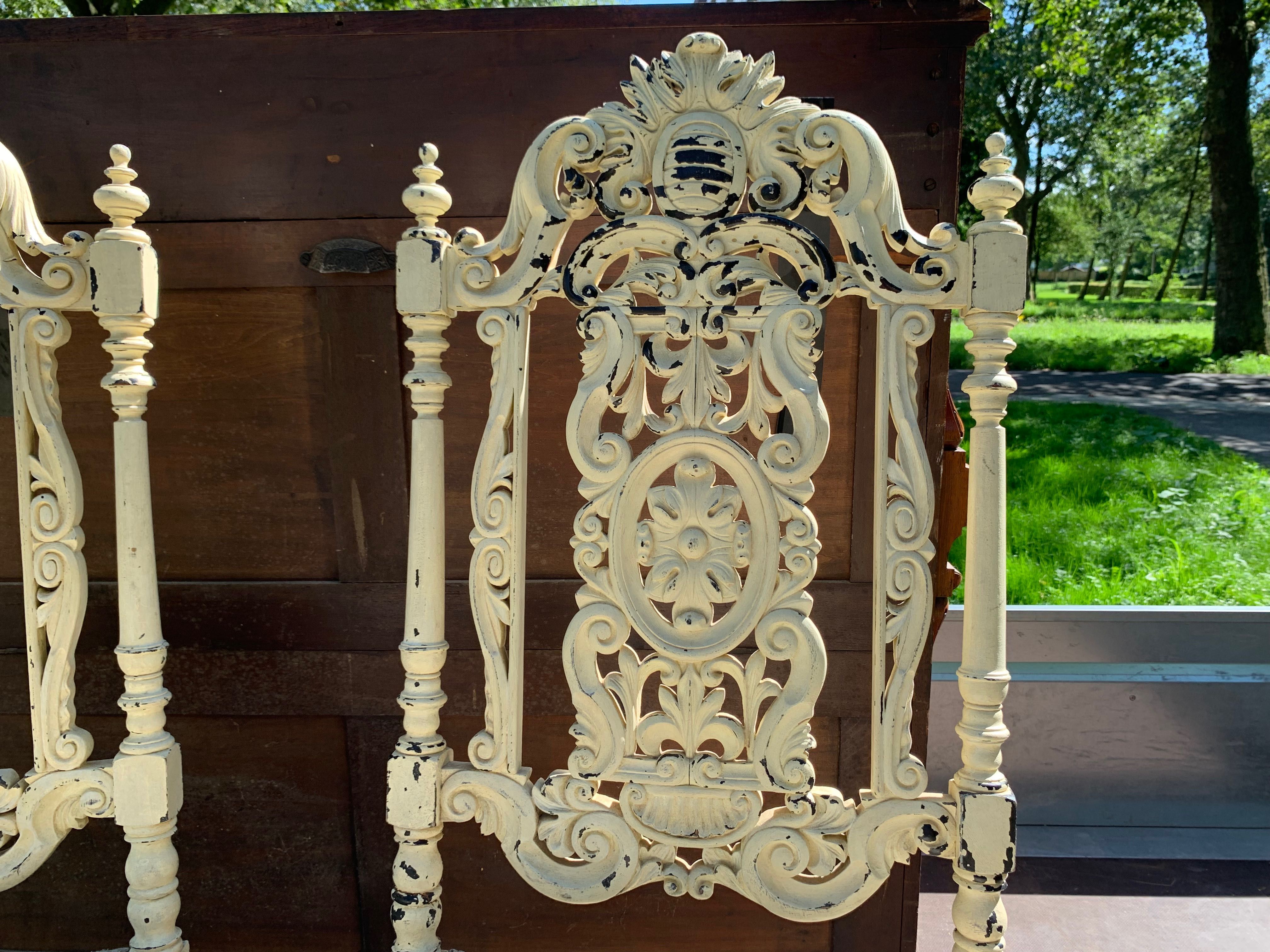 Krzesła dębowe rzeźbione antyk