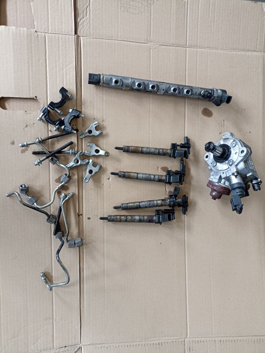 Układ paliwowy  wtryski pompa Bmw e81 e82 e87 x1 n47d20b 123d 204km