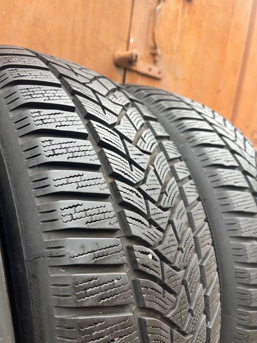 Шини 215/65 r16 Dunlop