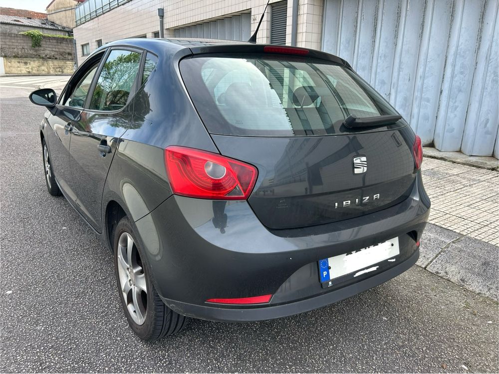 Seat Ibiza 1.6Tdi 5p - Particular