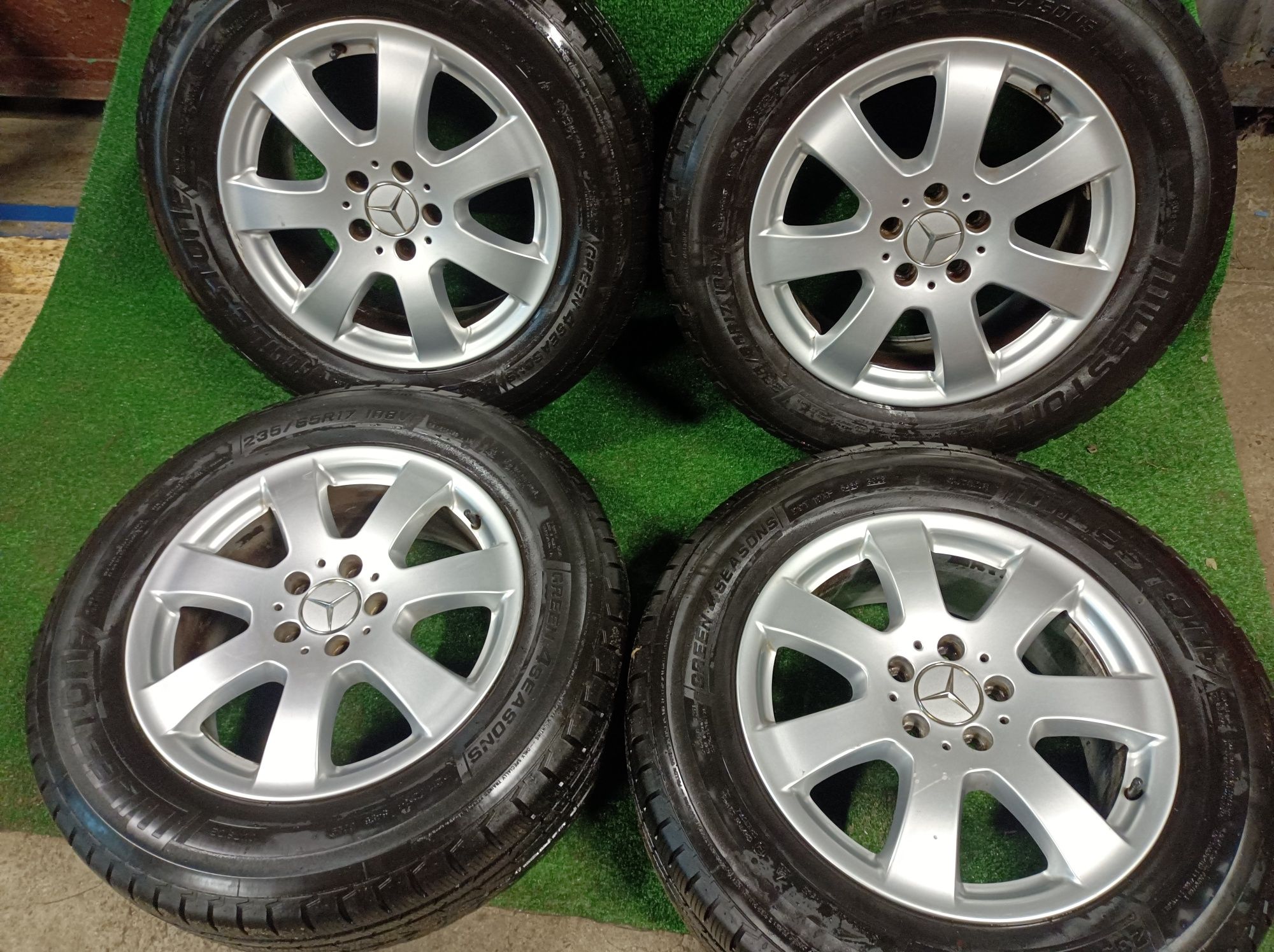 Koła Alufelgi 5x112 17 Mercedes W251 W164 W639 R M V Klasa