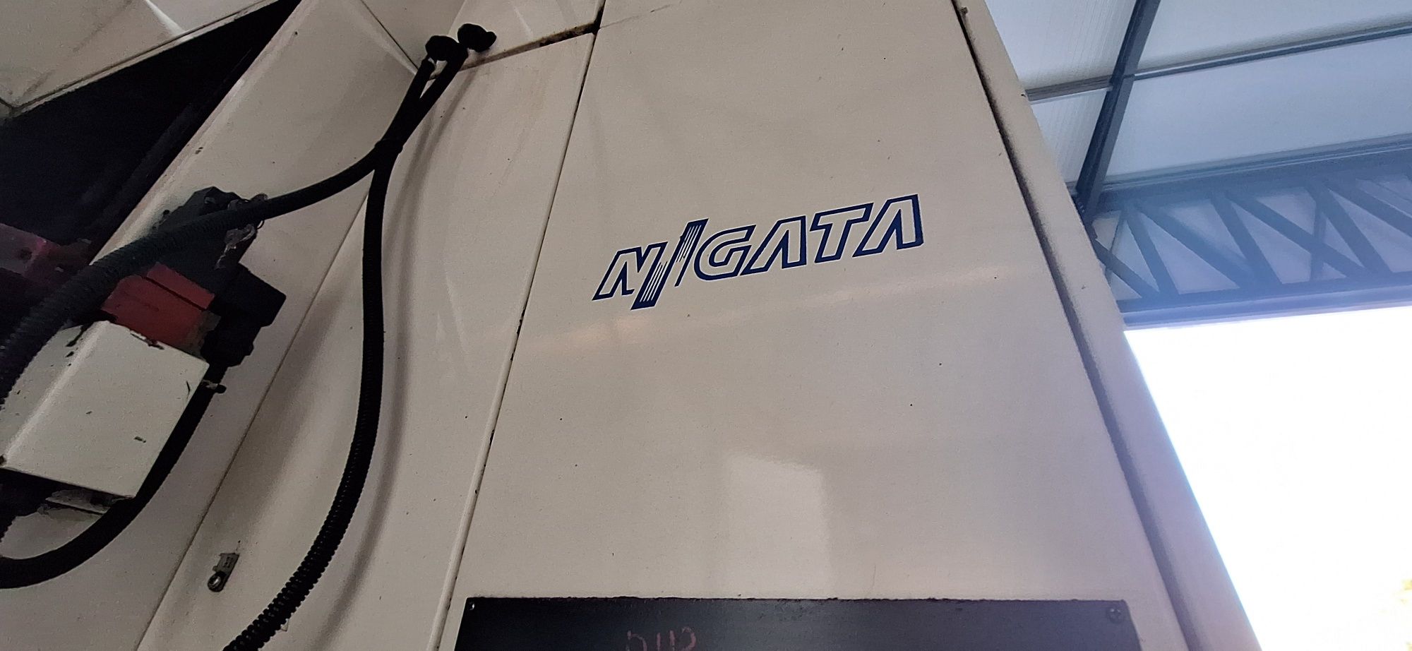 Centro de maquinação CNC horizontal Matsura Nigata
