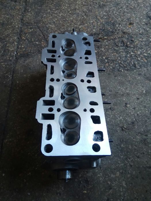 Головка блоку циліндрів, ГБЦ на сенс 1.3 , 1.4