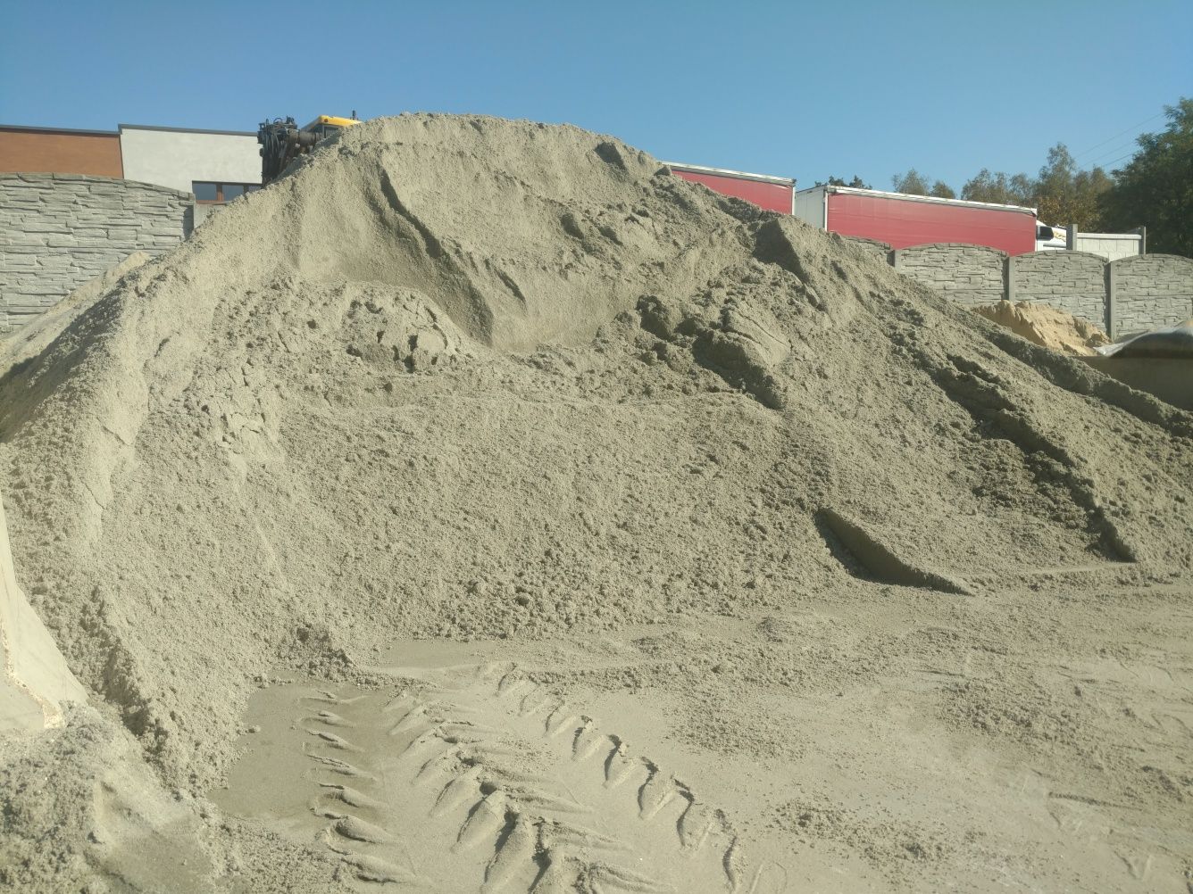 Piasek do piaskownicy szary płukany do wylewek piaskownica żwir cement