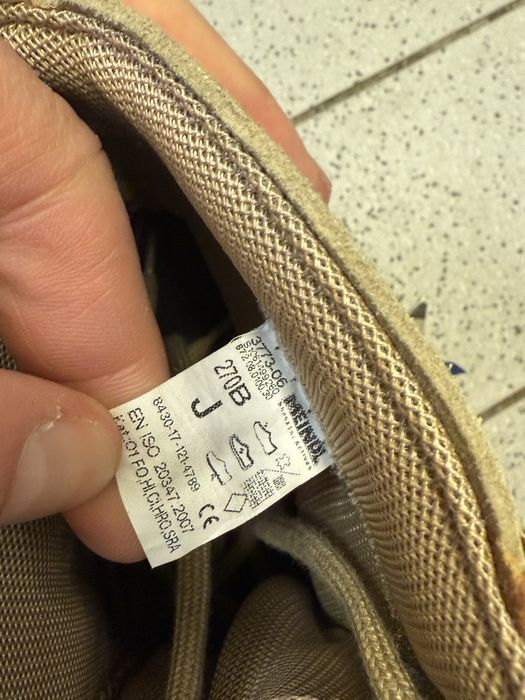 Трекінгові ботінки 43 розміру