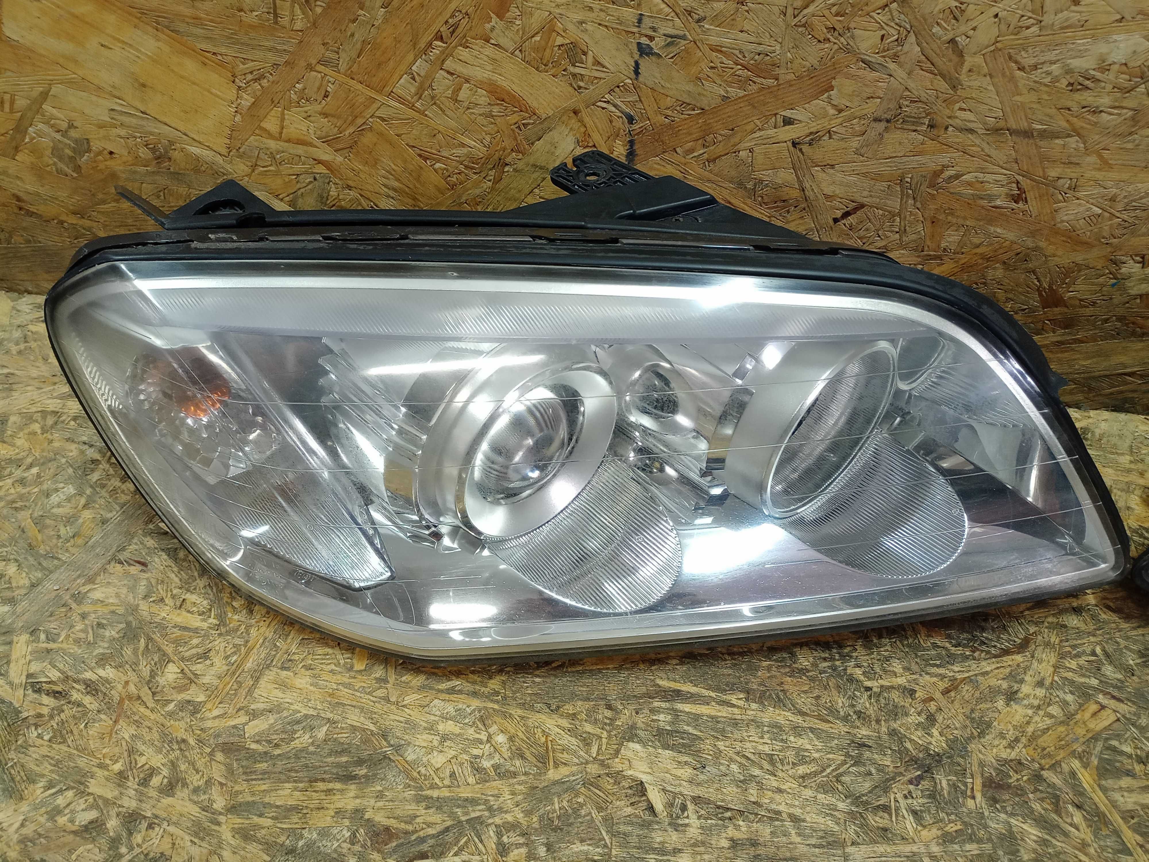 Chevrolet Captiva 1 I A lampy prawa lewa przód przednie orygina Anglik