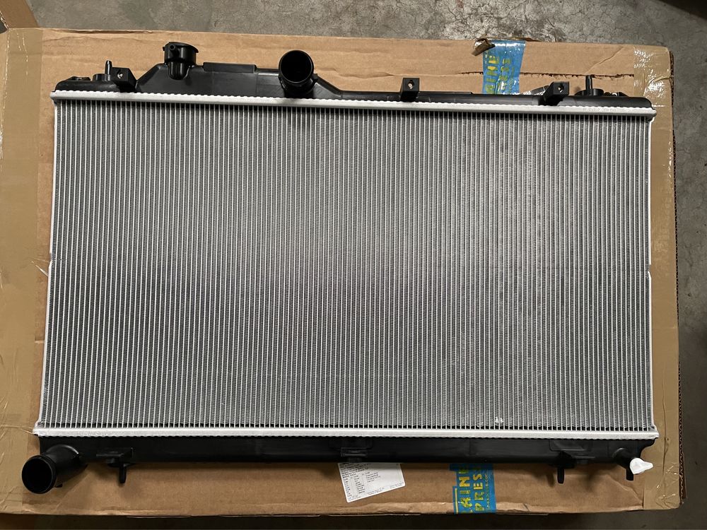 Радіитор Subaru Outback Legacy b16 2020 21 22 23 24 BT 45111AN00A