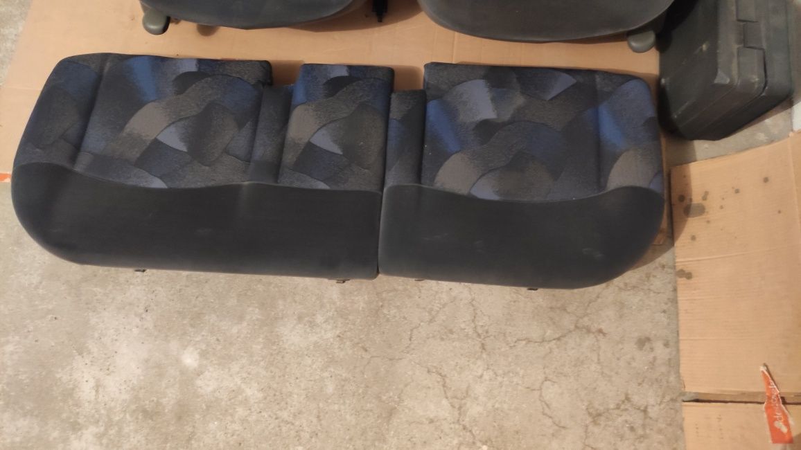 Bancos Clio 2 phase1