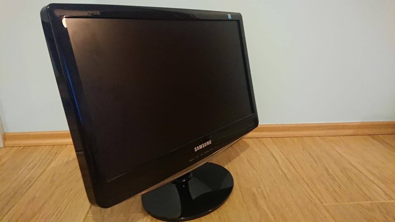 Monitor Samsung SyncMaster B930 , 17 cali