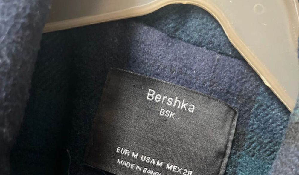 Płaszcz damski Bershka