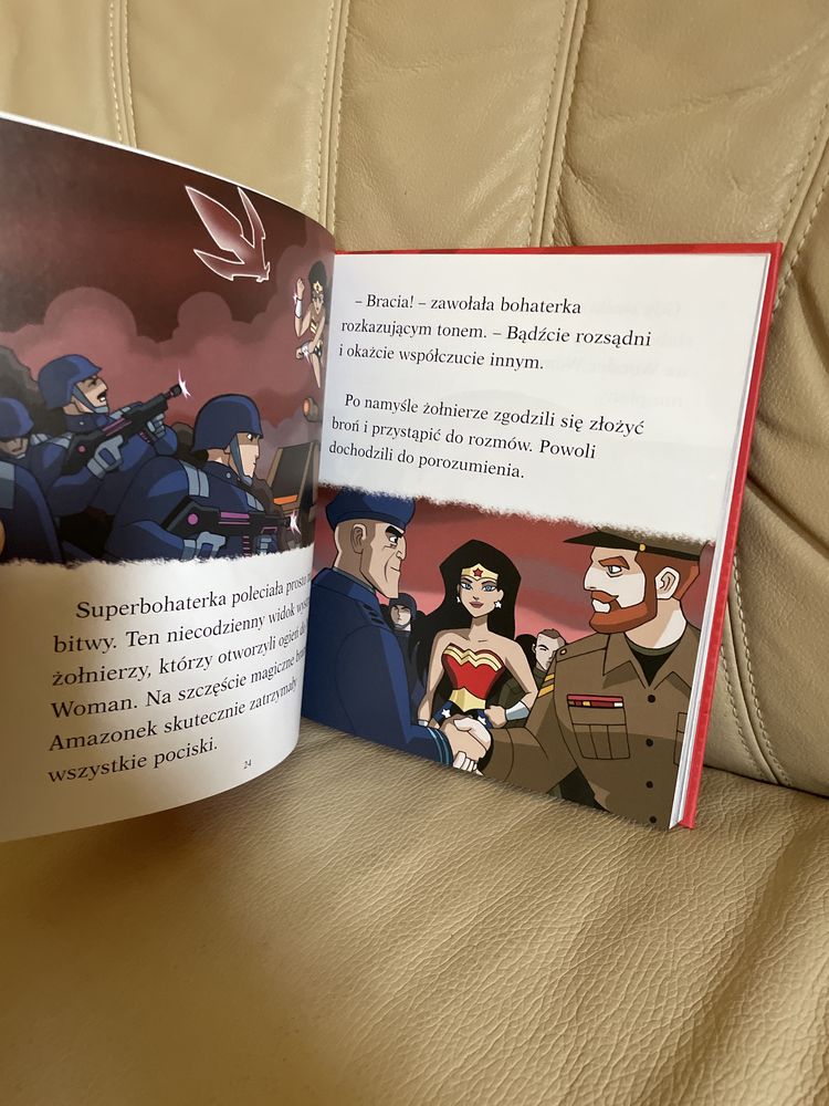 Ksiazka DC Nowa kolekcja bajek bajki dla dzieci Batman Superman 128 st