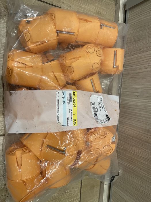 Puszka elektryczna instalacyjna regips