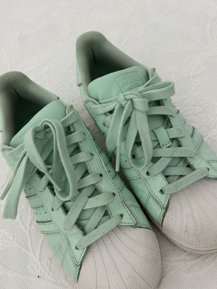 Adidas superstar menta 36