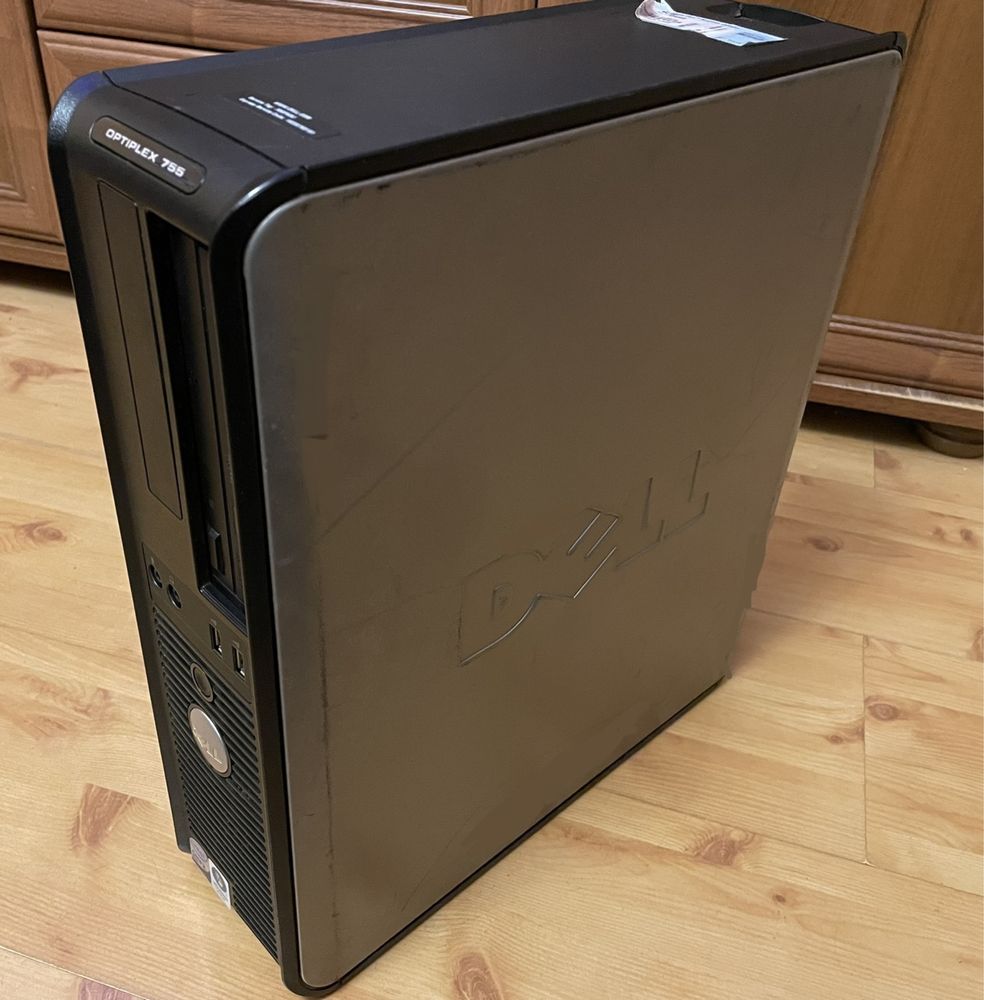 Komputer stacjonarny Dell optiplex 755