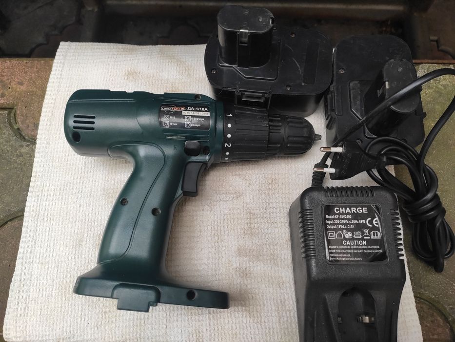 Акумуляторний дриль-шуруповерт Протон ДА-1/18А