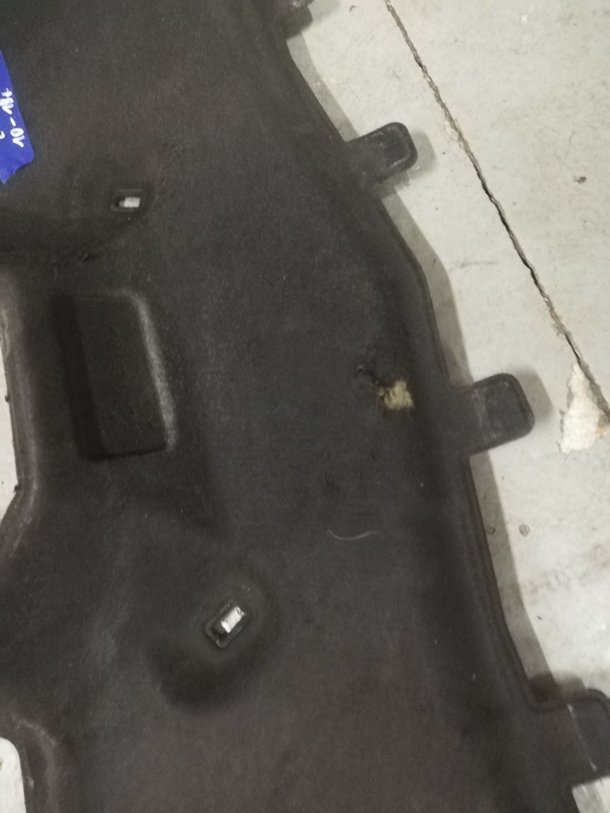 Wygłuszenie maski podbitka wyciszenie Ford C-max mk2 II po 2010r
