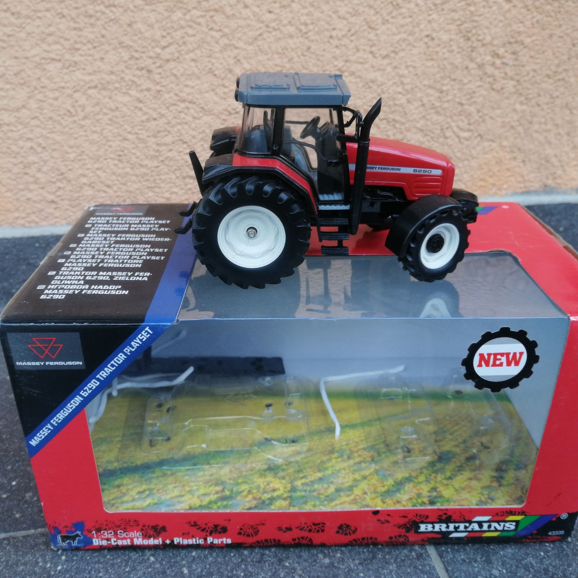 Traktorek massey ferguson 6290 ertl /britains 1 :32, nie siku, wiking