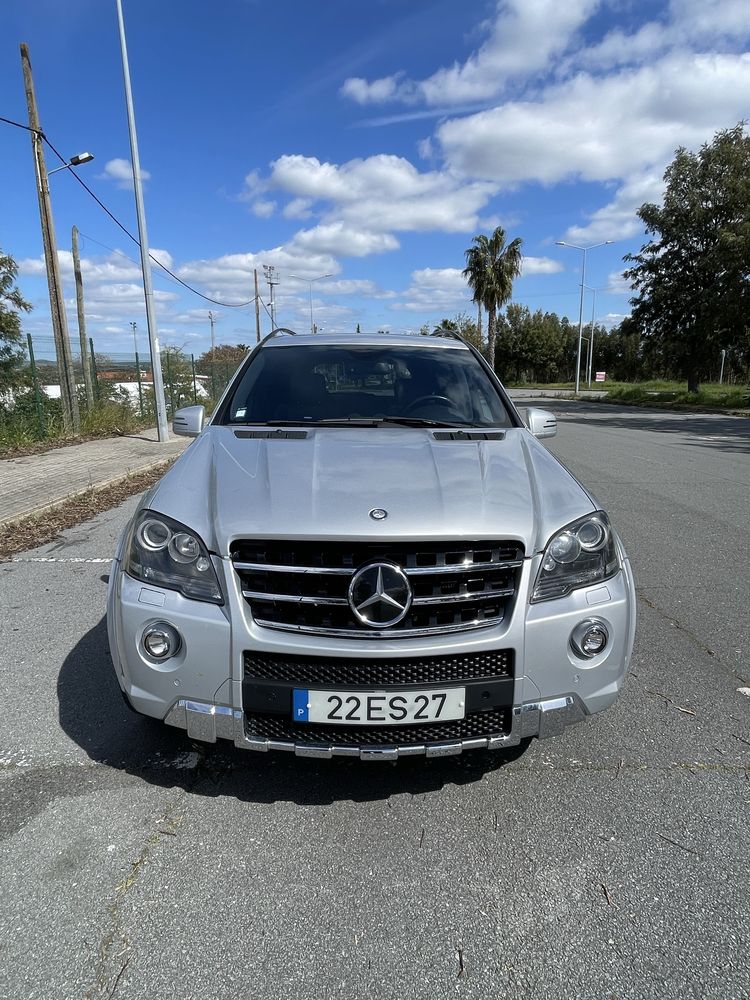 Mercedes ML 63 AMG  6.3L 510 Cv