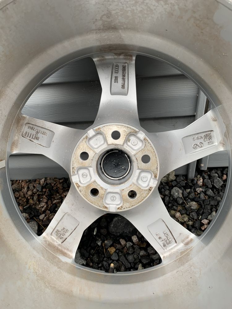 Оригінальні титанові диски Audi 5/112 R18 5*112 18 Skoda Volkswagen