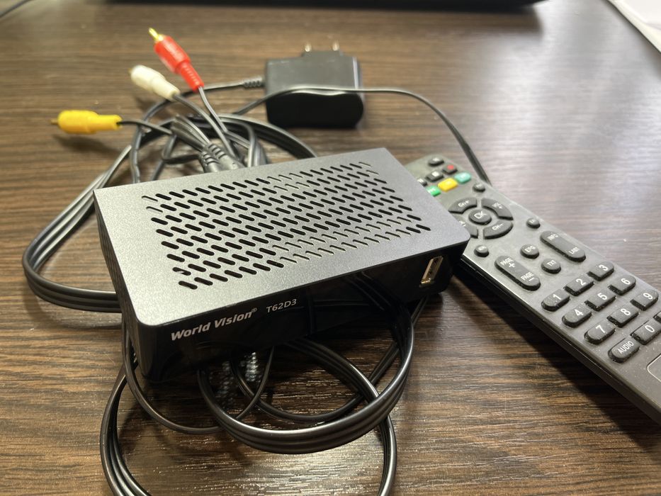 Тюнер world vision t62d3
