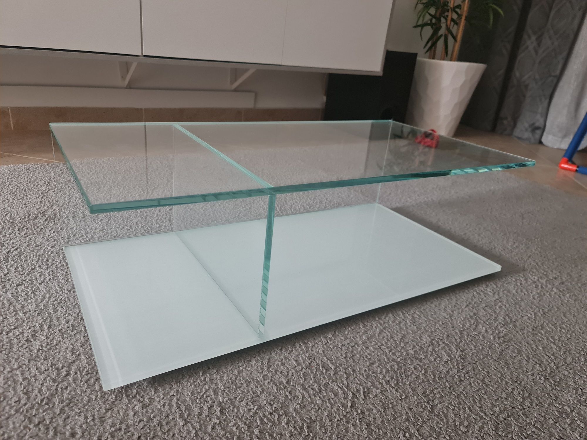 Mesa de centro pequena em vidro entrego grátis