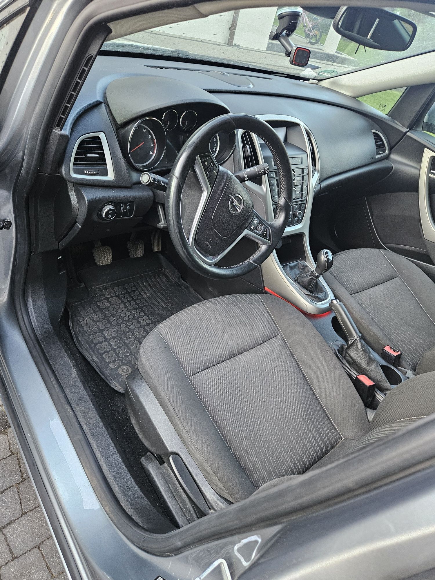 Opel Astra 1.4 benzyna