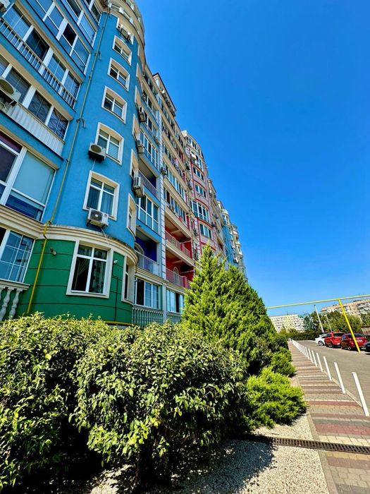 Продам 3к квартиру ЖК Акварель