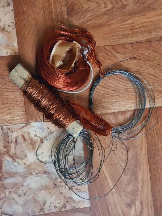 Дріт залишки 
Продается все разом
Ціна за все 250 грнДріт залишки
Прод