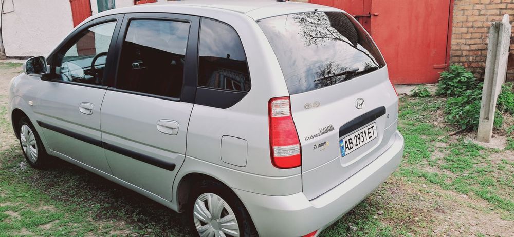 Hyundai matrix 2008 рік 1.6 бензин