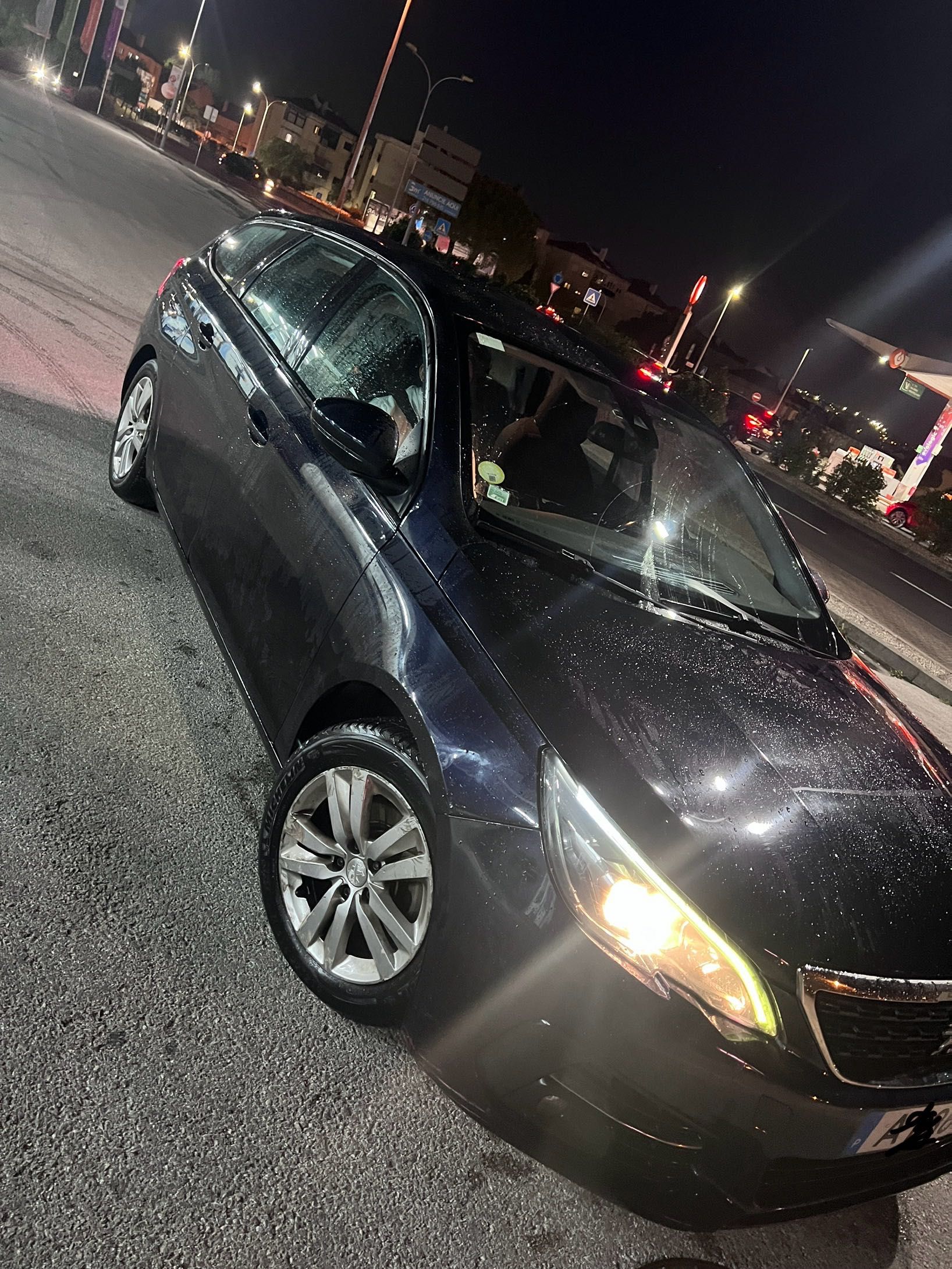 Peugeot 308 SW 10/2018 cx Automática