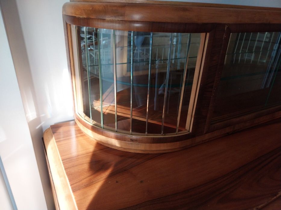 Regał witryna PRL po renowacji